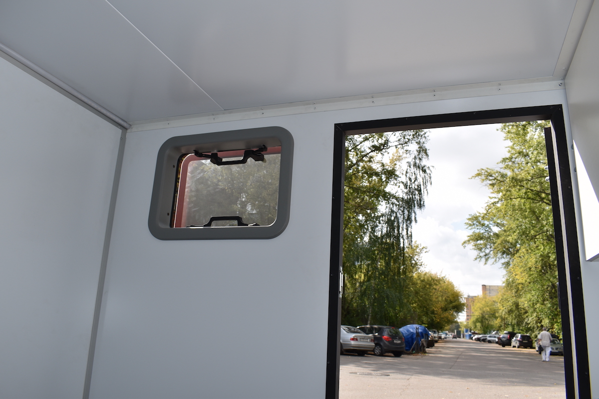 Туристический прицеп Мини кемпер