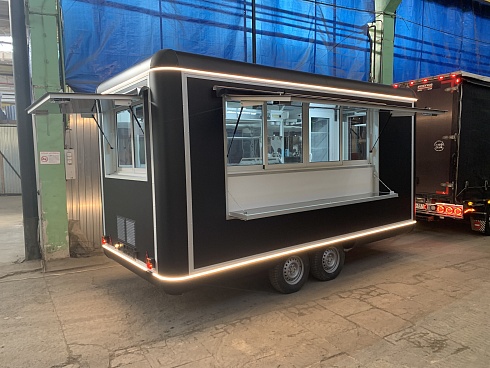 Торговый прицеп 212160 Люкс