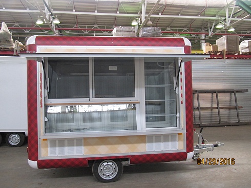 Торговый прицеп 212130 Люкс