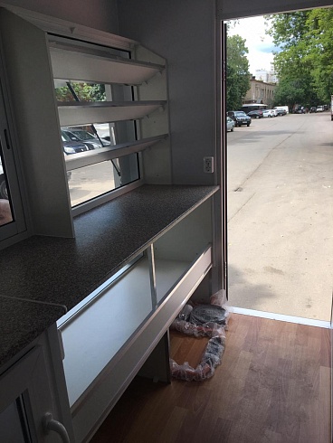 Фургон-автолавка АЛ-400