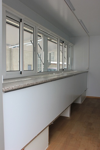 Торговый прицеп 212140-2