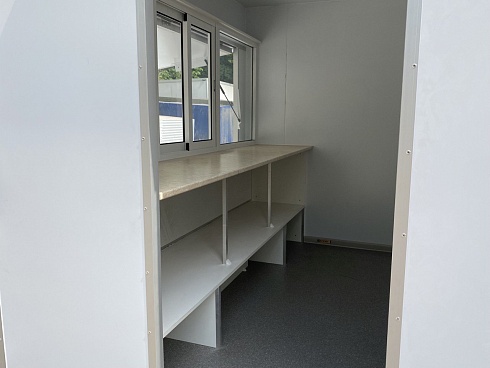 Торговый прицеп 212121-1